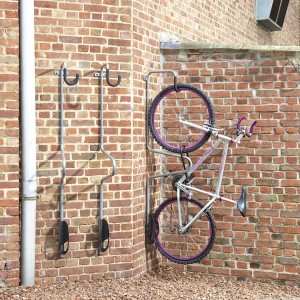 Crochet 1 vélo Mottez fixation murale charge maxi 25 kg